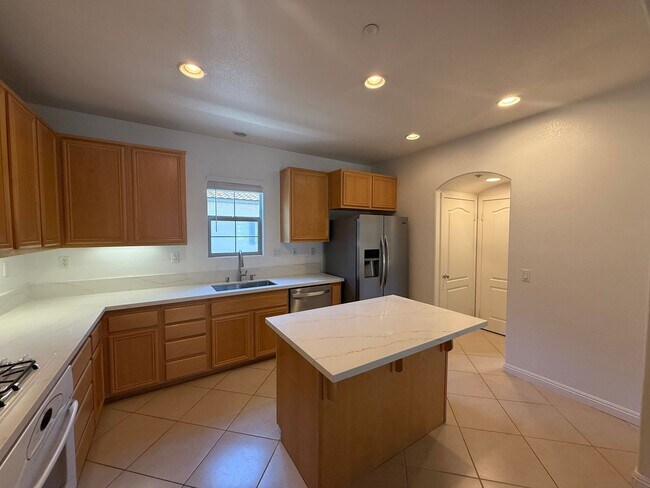 264 Marquette Ave in San Marcos, CA - Building Photo - Building Photo