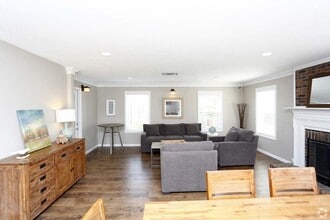 M Club Apartments in Indianapolis, IN - Building Photo - Building Photo