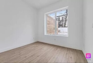 101 Grove St in Brooklyn, NY - Building Photo - Building Photo
