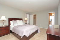 The Reserve Apartment Homes in Lithonia, GA - Building Photo - Interior Photo