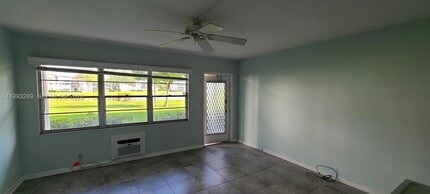 7 Fanshaw A in Boca Raton, FL - Building Photo - Building Photo