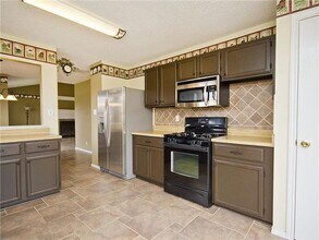 1411 Clearview Loop in Round Rock, TX - Building Photo - Building Photo