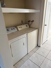 5841 Blueberry Ct in Lauderhill, FL - Building Photo - Building Photo