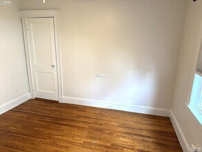 43 Winter St, Unit 1 in Medford, MA - Building Photo - Building Photo