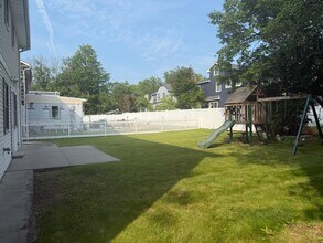 1357 Kew Ave in Hewlett, NY - Building Photo - Building Photo