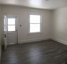 1320 Madison Ave in South Milwaukee, WI - Building Photo - Building Photo