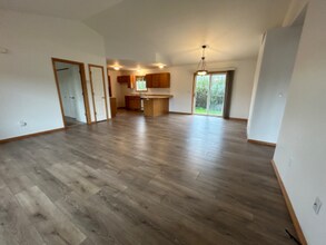 708 Homerun Dr in Belgrade, MT - Building Photo - Building Photo