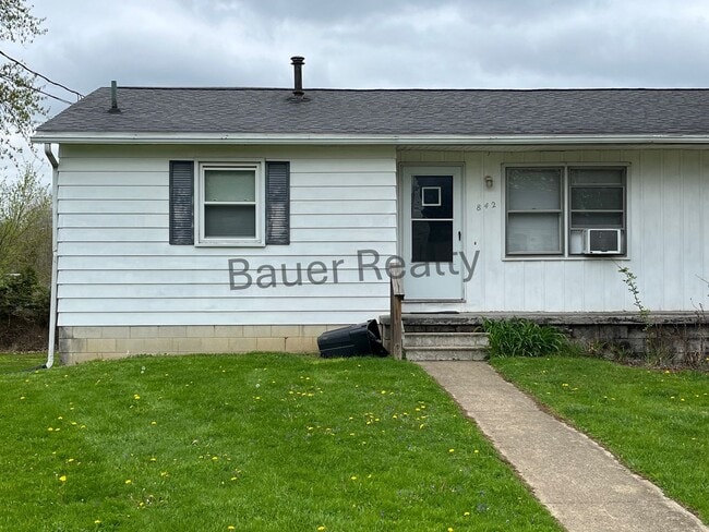 840-842 Scott St in Ashland, OH - Foto de edificio - Building Photo