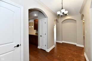 8555 One W Dr in Indianapolis, IN - Building Photo