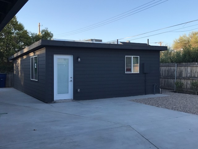 244 N Harris Ave in Tucson, AZ - Building Photo