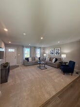 6414 Draft Wy in Fredericksburg, VA - Building Photo - Building Photo