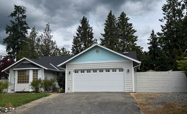 property at 424 S 29th Pl