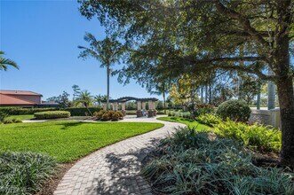 16269 Aberdeen Wy in Naples, FL - Building Photo - Building Photo