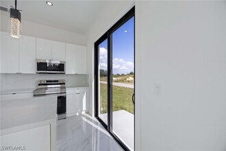 1053 Marine Ave S in Lehigh Acres, FL - Building Photo - Building Photo