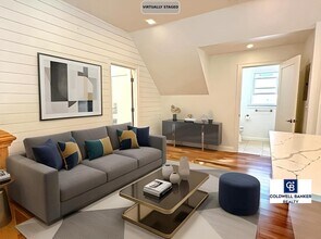 32 Salisbury Rd in Newton, MA - Building Photo - Building Photo