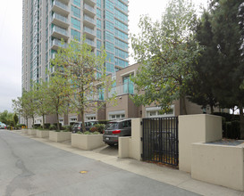 Esplanade At The Pier in North Vancouver, BC - Building Photo - Building Photo