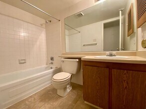 3492 S Eagle St in Aurora, CO - Building Photo - Building Photo