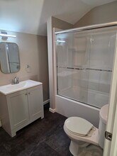 28 Ridgeway St, Unit A in Westfield, MA - Building Photo - Building Photo