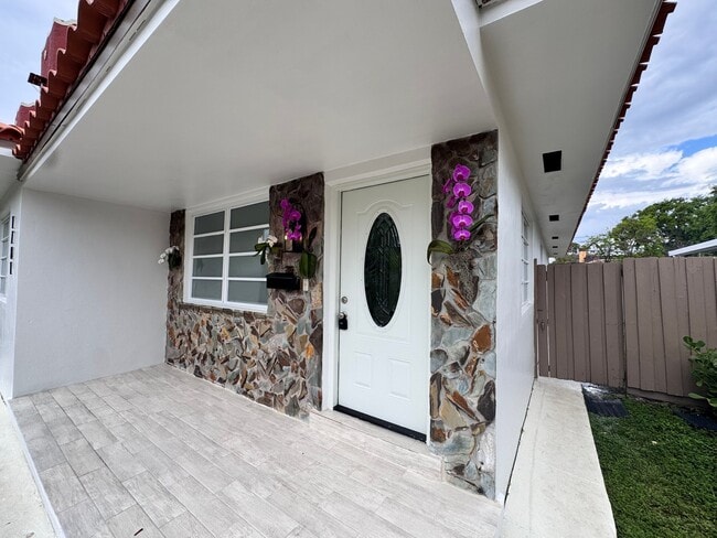 property at 1781 SW 13th St