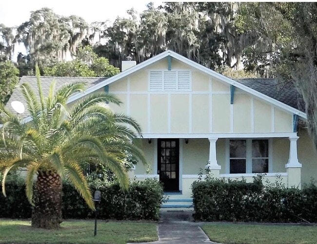 property at 324 N Joanna Ave