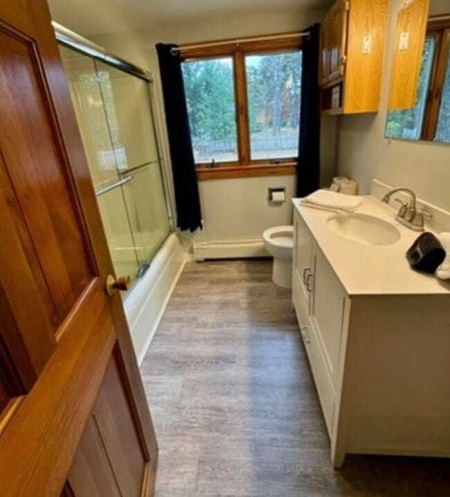 10 Avery Ave in Wellfleet, MA - Building Photo - Building Photo