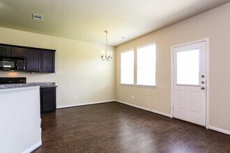 9450 Green Mills Dr in Houston, TX - Building Photo - Building Photo