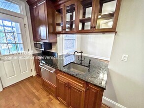 2708 W Grace St in Richmond, VA - Building Photo - Building Photo