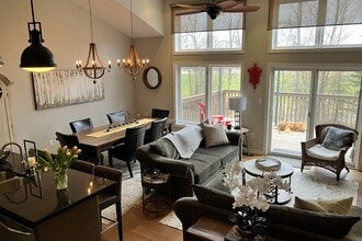 42 Sierra Trail in Collingwood, ON - Building Photo - Building Photo