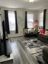 82 Brinkerhoff St in Jersey City, NJ - Building Photo