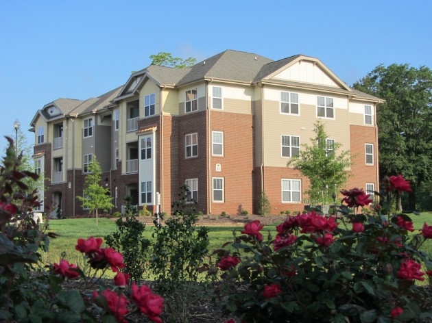 Autumn Oaks Apartments in Sanford, NC - Building Photo