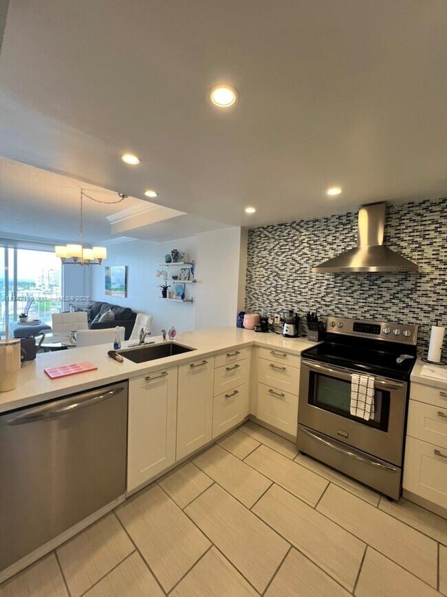 property at 6900 Bay Dr