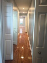5911 W Corcoran Pl in Chicago, IL - Building Photo - Building Photo