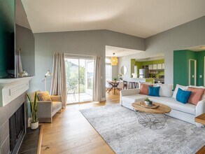 6000-19 Shepherd Mountain Cove in Austin, TX - Building Photo - Building Photo