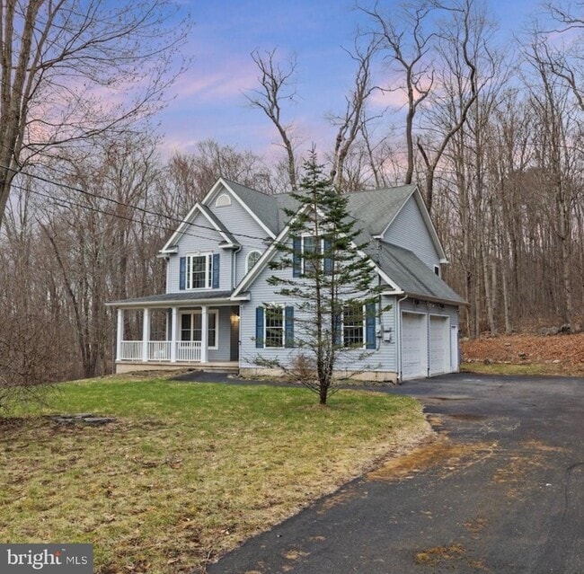 property at 1141 Riverside Heights W