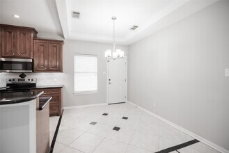 13165 Snow Ln in Willis, TX - Building Photo - Building Photo