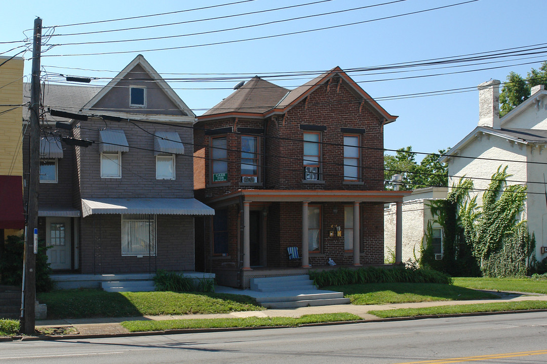 414 S Broadway in Lexington, KY - Foto de edificio