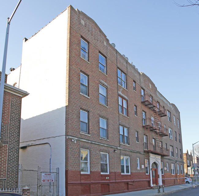 2502 Cortelyou Rd in Brooklyn, NY - Building Photo - Building Photo