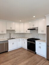 306 England Ave in Salinas, CA - Building Photo - Building Photo