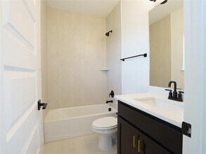 9311 Easy St in Rowlett, TX - Building Photo - Building Photo