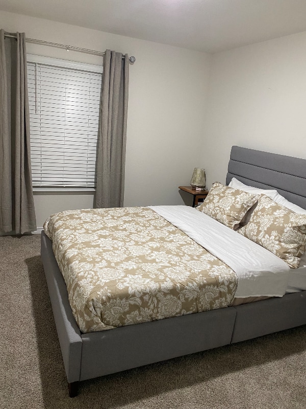 8129 Trudy Ln in Fort Worth, TX - Foto de edificio - Building Photo