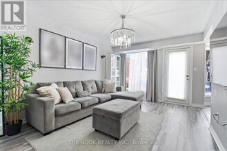 119 Brownstone Crescent in Courtice, ON - Building Photo - Building Photo