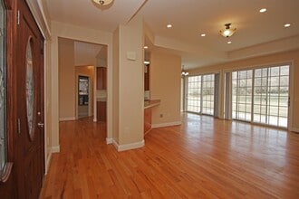 17888 Mountain Valley Rd in New Market, VA - Foto de edificio - Building Photo