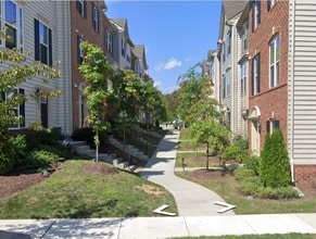 7408 Slipknot Aly in Elkridge, MD - Building Photo - Building Photo