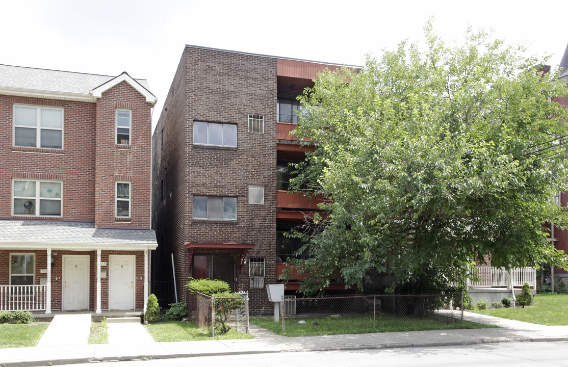 520 N Negley Ave in Pittsburgh, PA - Building Photo