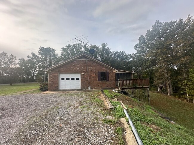 875 Sees Chapel Rd in Crenshaw, MS - Building Photo - Building Photo