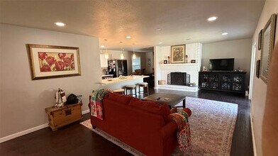 6905 Arboreal Dr in Dallas, TX - Building Photo - Building Photo