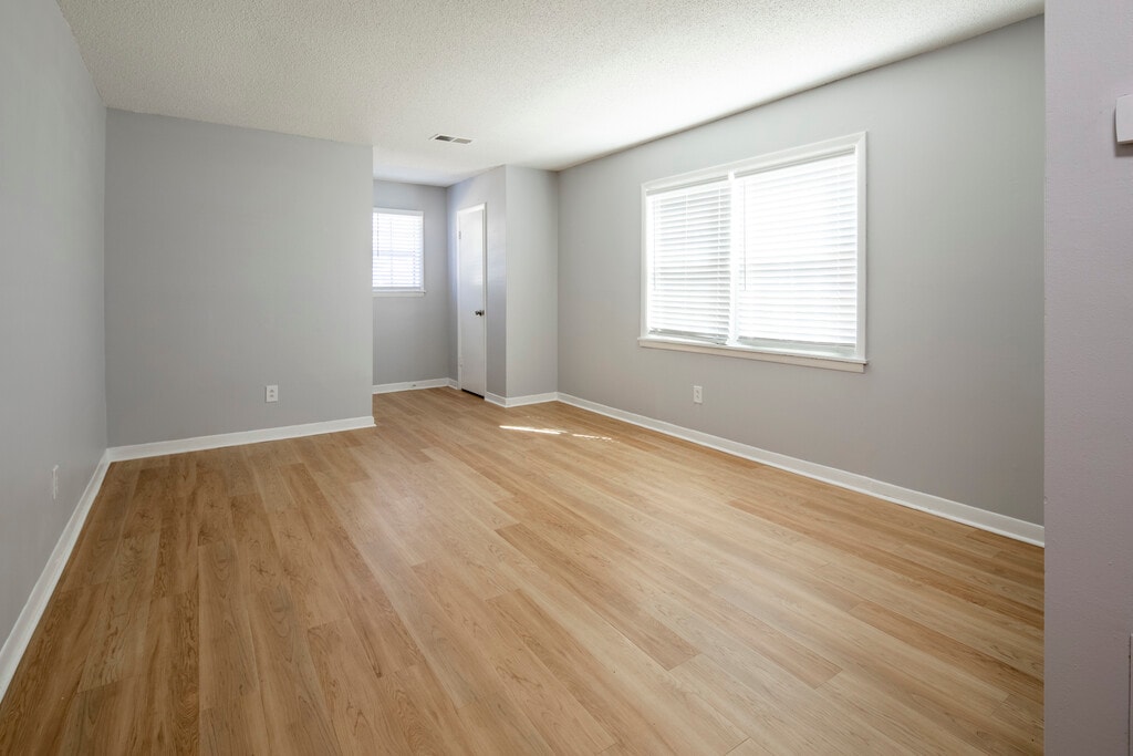 WINDSOR APARTMENTS Athens, AL Apartments