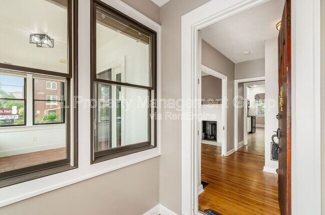 338 Stewart Ave in Columbus, OH - Foto de edificio - Building Photo