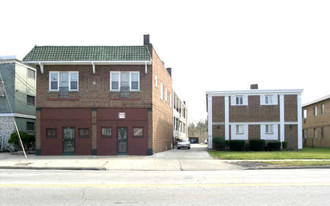 17568-70 Lake Shore Blvd Apartments