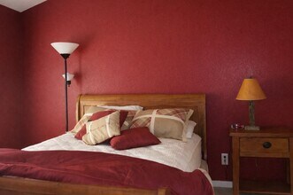 4605 Hahns Peak Dr in Loveland, CO - Building Photo - Building Photo